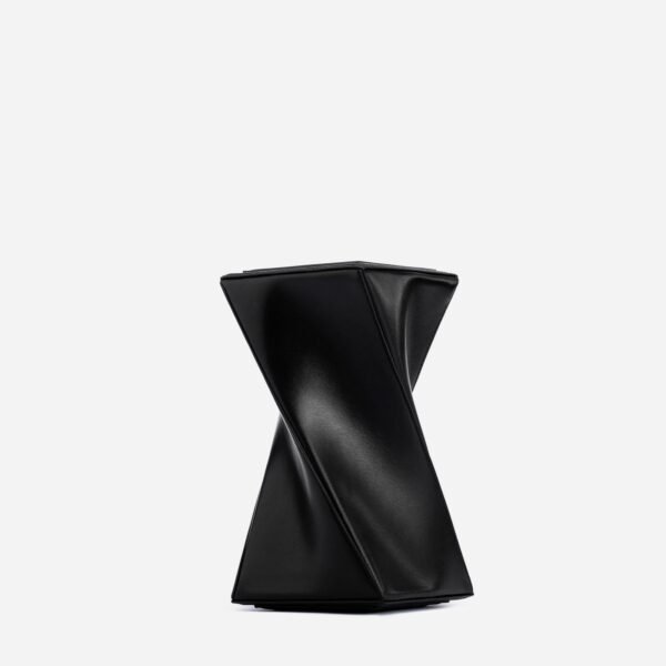 Stormi - Image 5